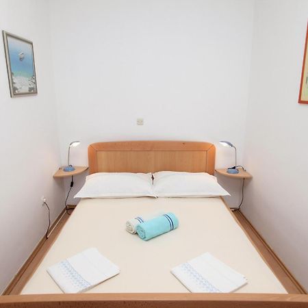 Apartments Viki โตรกีร์ ภายนอก รูปภาพ