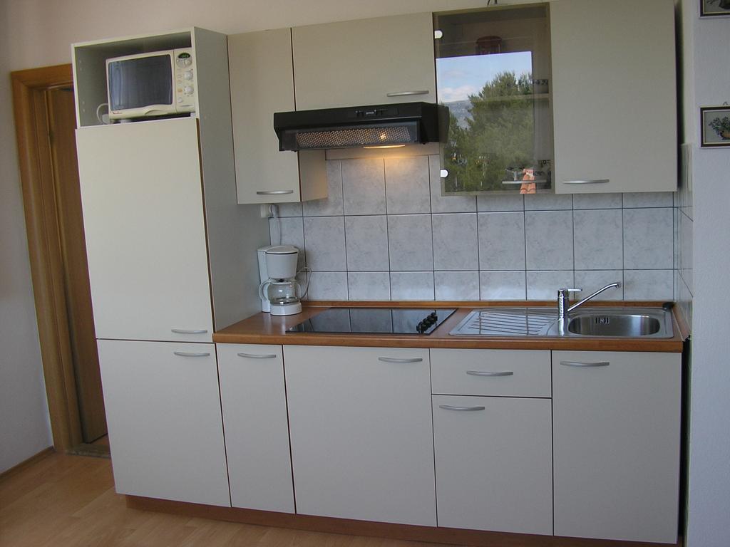 Apartments Viki โตรกีร์ ภายนอก รูปภาพ